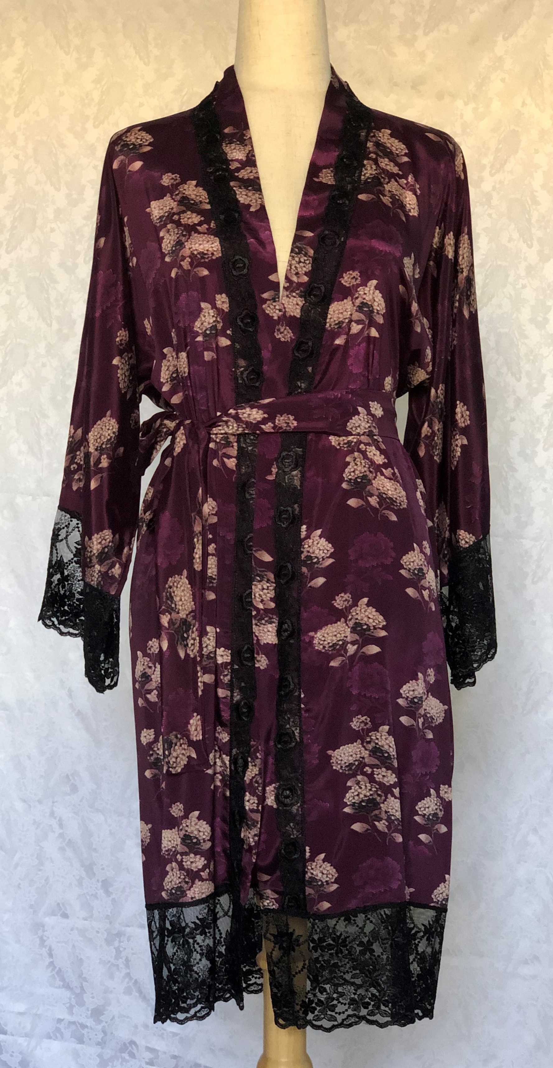 Purple Floral Lounge/Night Robe